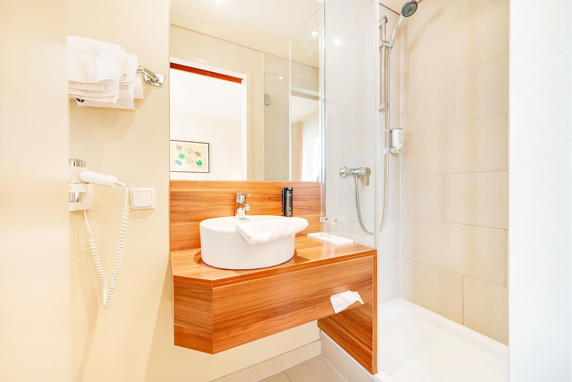 Hotel Astoria Залцбург Екстериор снимка