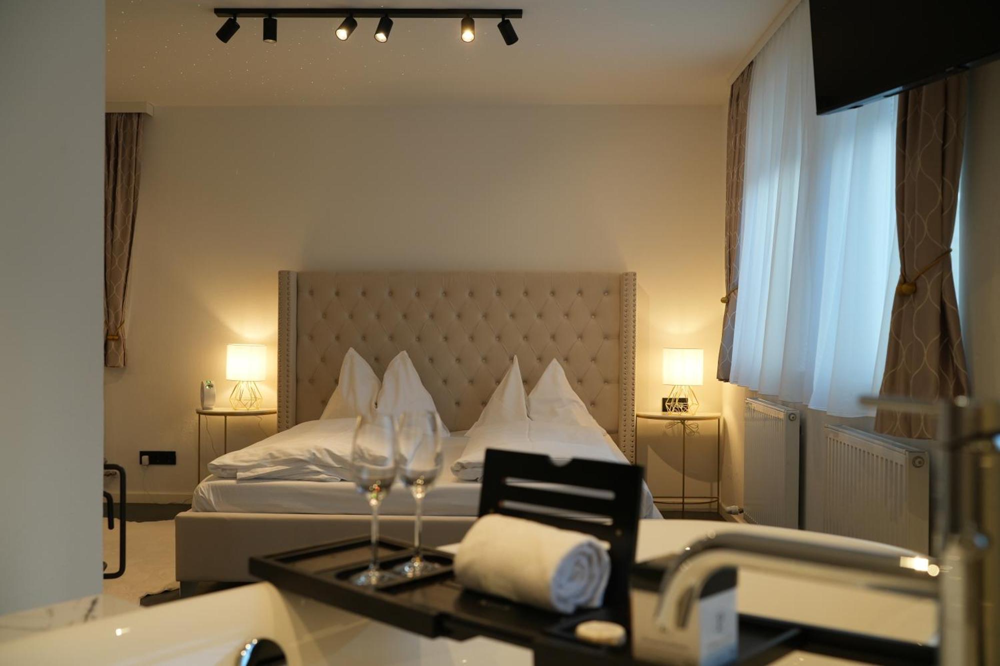 Hotel Astoria Залцбург Екстериор снимка